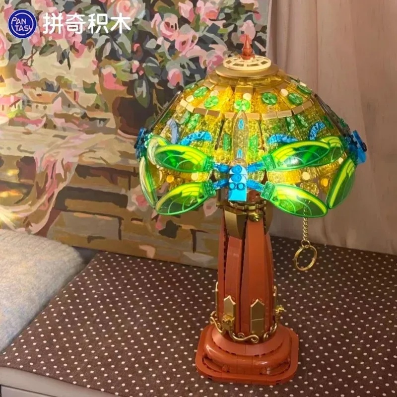 ファンタジー ヴィンテージ ガラス デスクランプ 組み立てブ - Collectible Vintage Lamps のレビューと価格