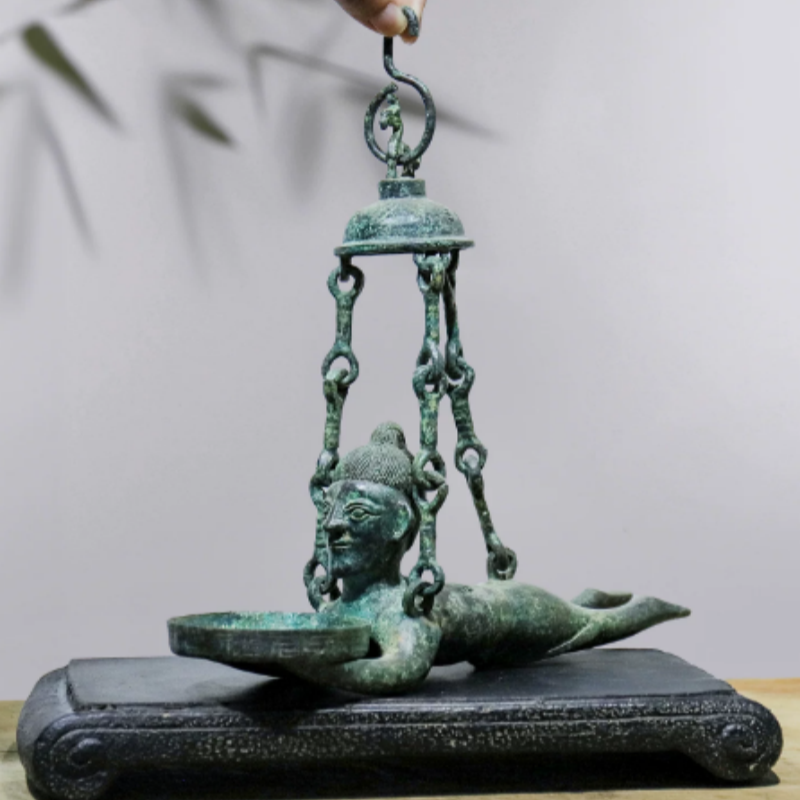 ヴィンテージブロンズ彫刻吊り下げライト - 伝統的な東洋彫刻 - Collectible Vintage Lamps のレビューと価格